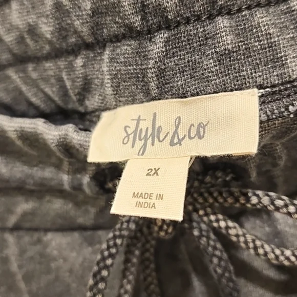 Wide legged sweatpants - Picture 4 of 5